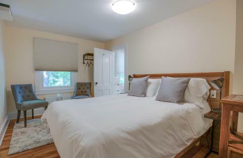 Posada Lakehouse Inn