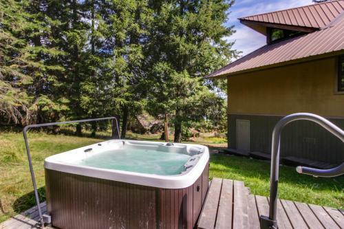Riverpoint Retreat