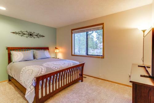 28 Cypress