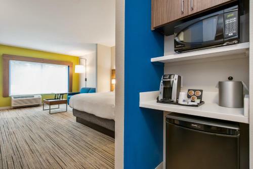 Hotel Holiday Inn Express & Suites - Carrollton West