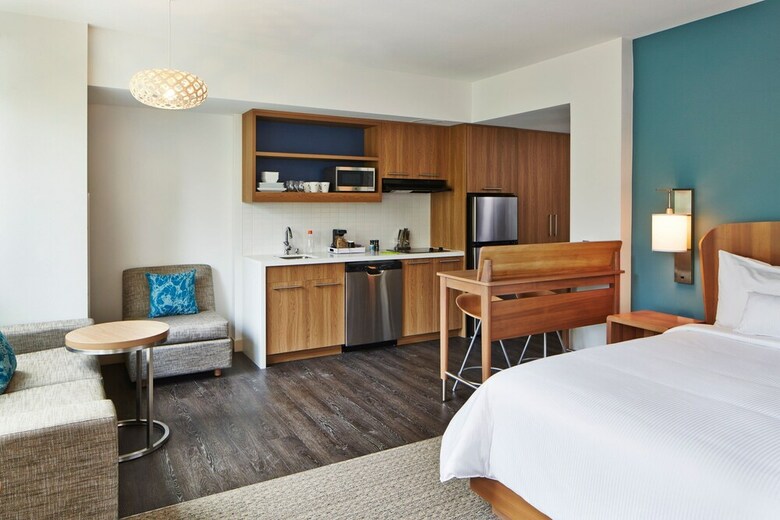 Hotel Element Seattle Redmond