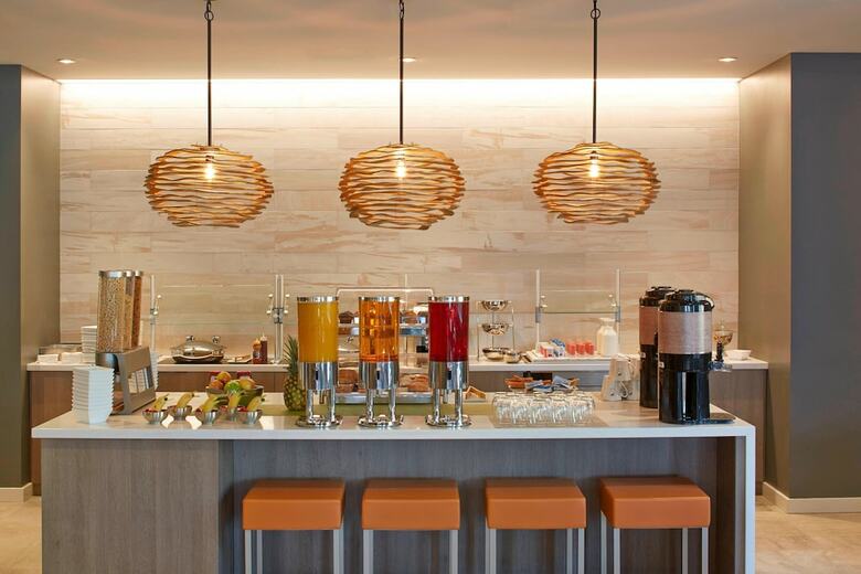 Hotel Element Seattle Redmond