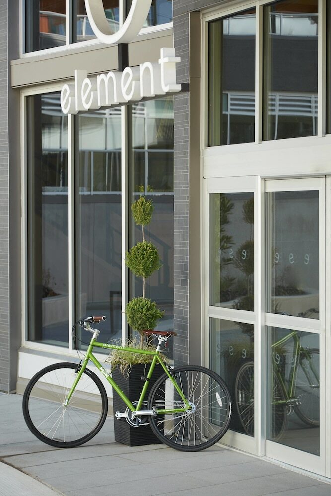 Hotel Element Seattle Redmond
