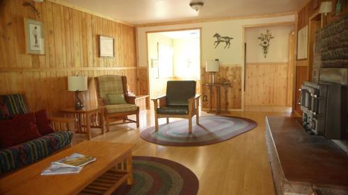Lodge Ghost Canyon Guest Ranch B & B