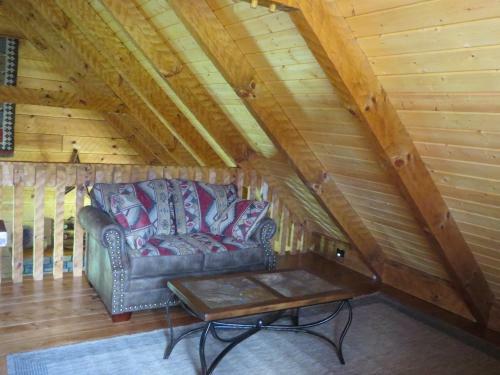 Lodge Southern Comfort Lakeside Cabin Resort