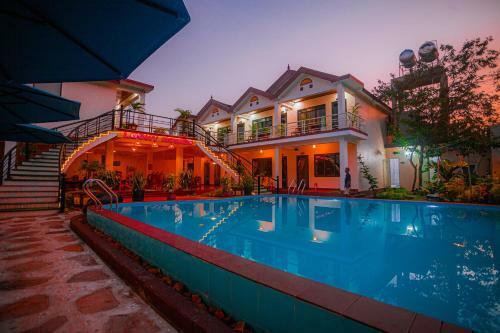 Hotel Lucky Homes