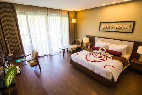 Hotel Huong Phong Ho Coc Beach Resort