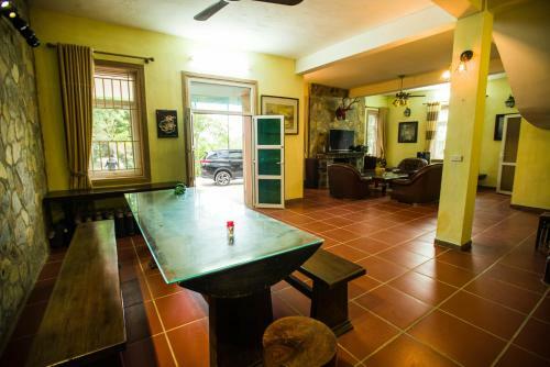 Lodge The Sun Homestay S�c S?n