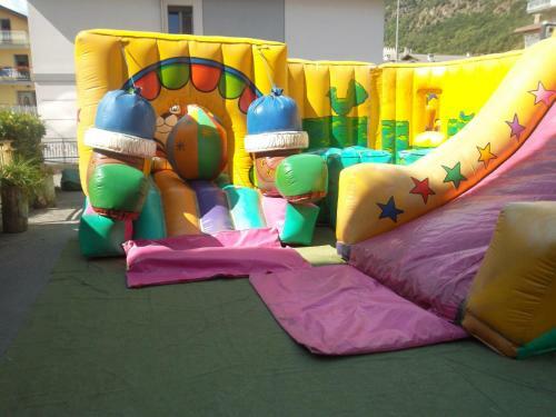 Hotel Albergo Motel Dosd�