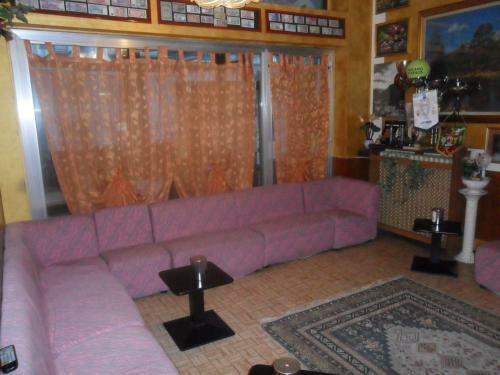 Hotel Albergo Motel Dosd�