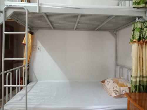 Cuc Phuong Hao Tham Homestay Hotel
