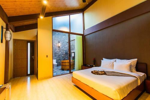 Hamya Hotsprings And Resort