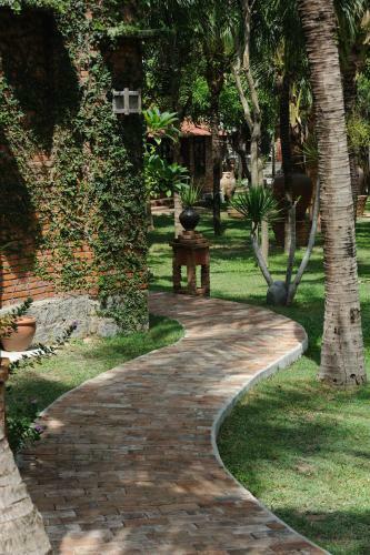 Hotel Some Days Of Silence Resort And Spa