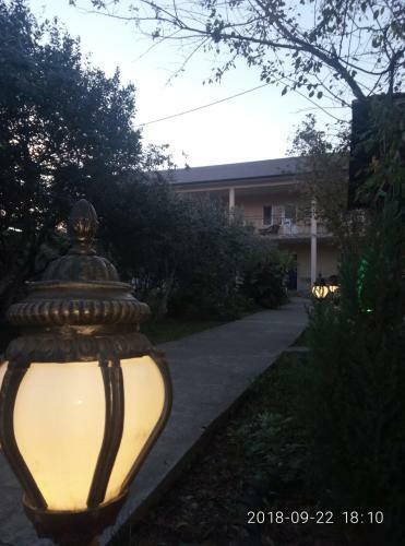 Hostal Guest House Mihalych