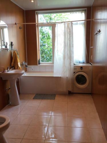 Guest-house Elona
