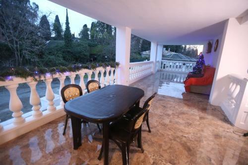 Hostal Guest House U Morya