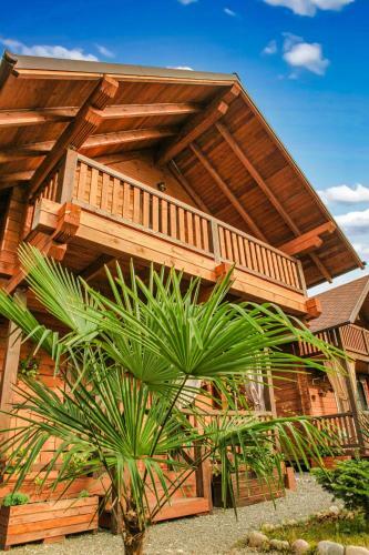 Kashtak Cottages