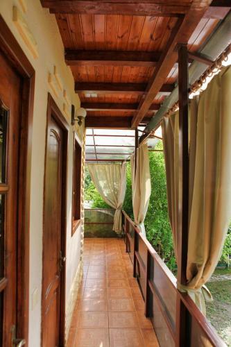 Kashtak Cottages