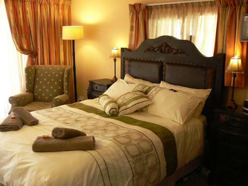 Hostal Waterfront Guest House