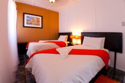 Hostal Sunrose Group Of Guesthouses