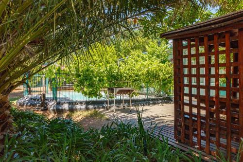 Hostal Sunrose Group Of Guesthouses