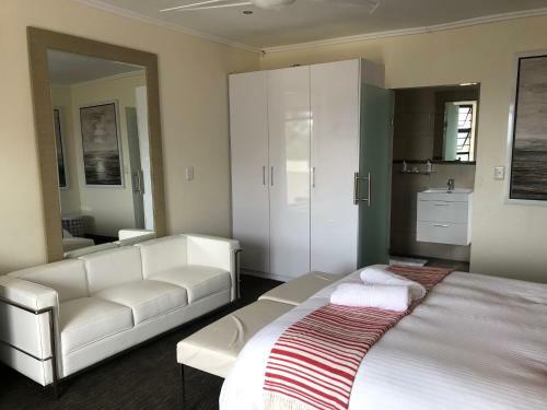 Coral Beach Bed & Breakfast
