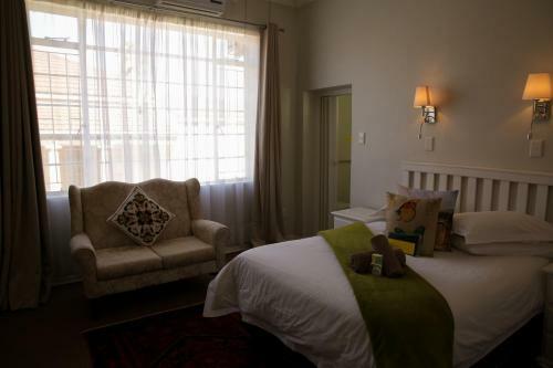 Hostal Twins Guesthouse