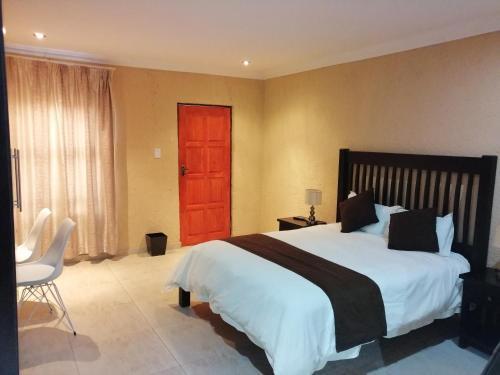 Hostal Kanyane Lodge