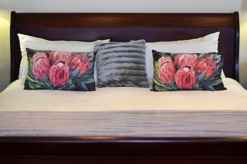 Hostal 96 On Bree Guesthouse