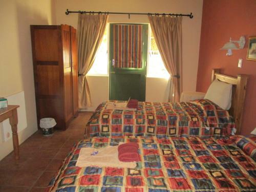 Hostal Van Rhyn Guest House