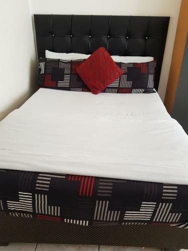 Hostal L-pack Guesthouse
