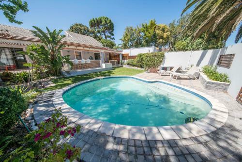 Constantiaberg Holiday Homes
