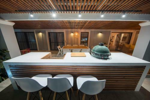 Constantiaberg Holiday Homes