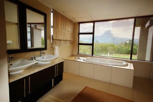 Villa Legend Mountain View Lodge