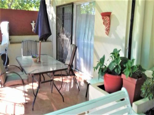 Hostal Jasmine Cottage