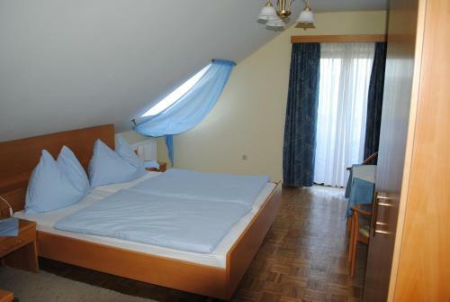 Hostal Hoefer Der Genusstreffpunkt