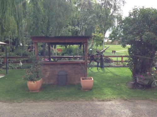 Hostal Walcha Royal Cafe & Accommodation