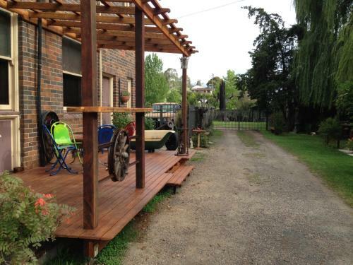 Hostal Walcha Royal Cafe & Accommodation