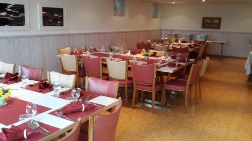 Hostal Burgb�hl