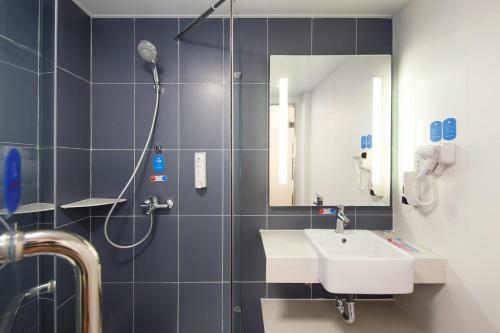Hanting Hotel Liaocheng Guan County Chengxin Square