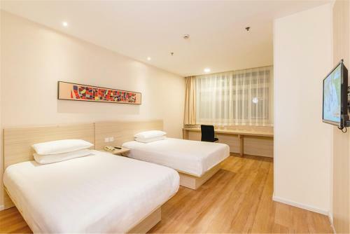 Hanting Hotel Yancheng Dongtai Railway Station