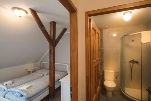 Hostal Z�mek Libou?