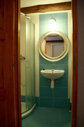 Hostal Z�mek Libou?