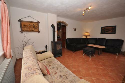 Holiday Home Mrklov/riesengebirge 2468