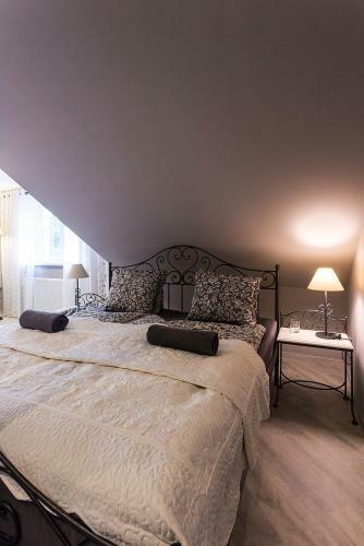 Hostal Penzion Na Palub?