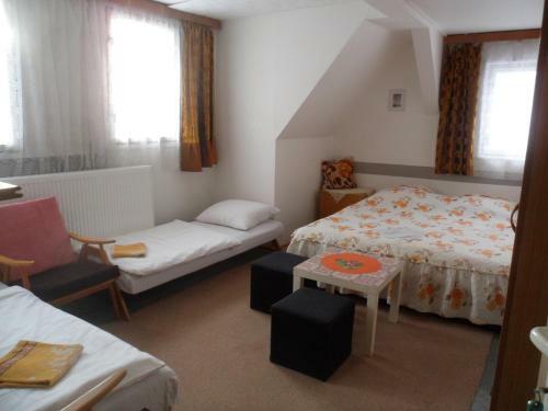 Hostal Pension Mikulka