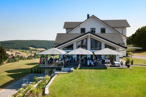 Burghof - Das Hotel