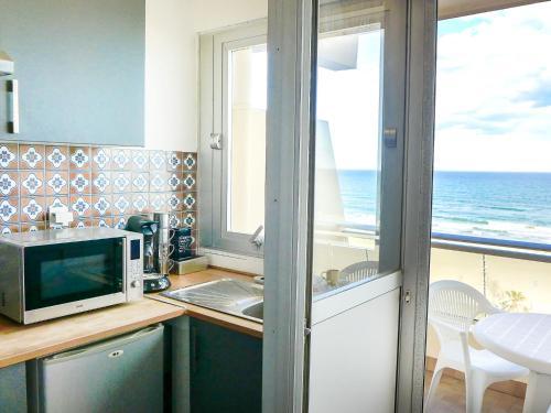 Apartment Milos