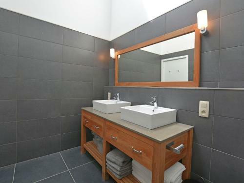 Quaint Holiday Home In Chalabre With Swimming Pool