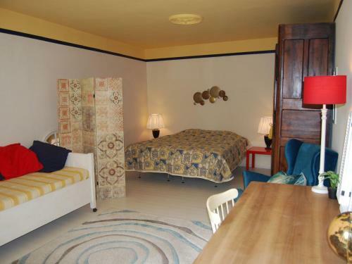 Charming Holiday Home In Etables With Swimming Pool
